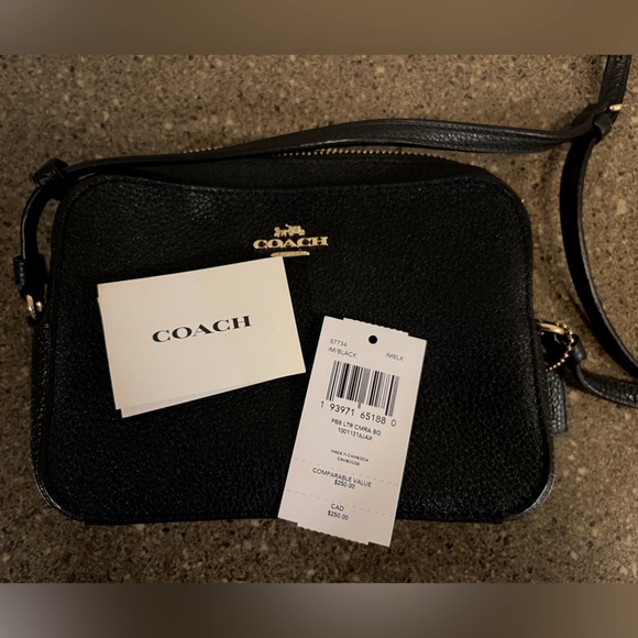Coach Handbags - Coach Black Crossbody Purse